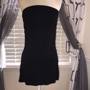 🌸 4x20 🌸 NEWPORT NEWS STRAPLESS TOP SZ M